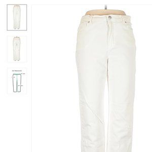 GLORIA VANDERBILT SIZE 10 WHITE JEANS PREOWNED ADORABLE SHARP